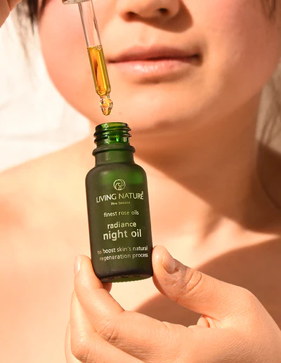 Living Nature Radiance Night Oil