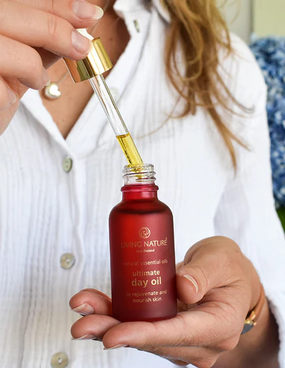 Living Nature Ultimate Day Oil